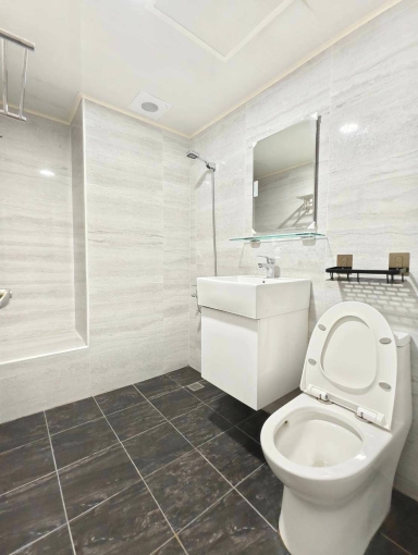 你混哪裡?我混黑眼圈🐈可貓貓✨獨洗獨曬⚡可租補💕近火車站 lalaport⚡宇你相見（第10張）