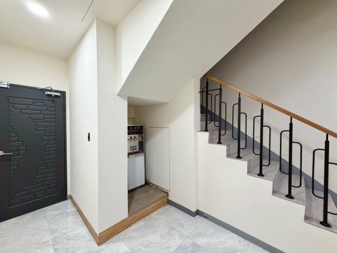 🔥潭子可寵套房🔥可雙租補🔥飲水機子母車室內機車位🔥走路潭子車站（第11張）