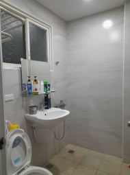 寧靜雅房,氣密窗,新冷氣.可租補,包水電瓦斯.學生首選.(仲介勿擾!) - Image 18