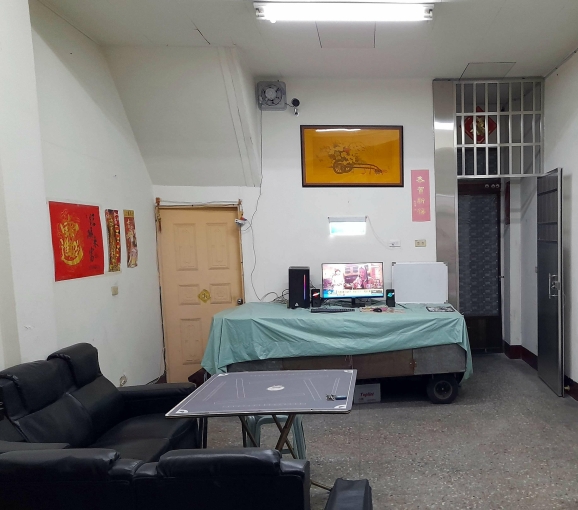 寧靜雅房,氣密窗,新冷氣.可租補,包水電瓦斯.學生首選.(仲介勿擾!) - Image 9