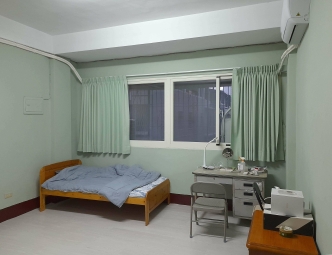 寧靜雅房,氣密窗,新冷氣.可租補,包水電瓦斯.學生首選.(仲介勿擾!) - Image 12