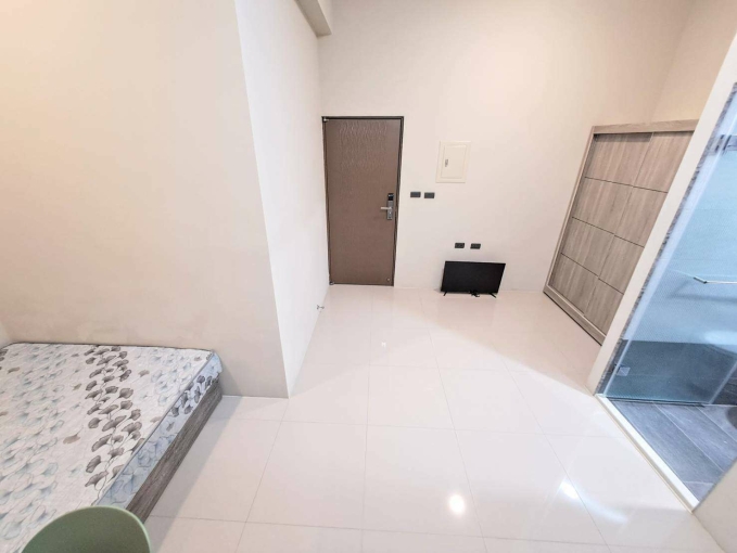 可租補可寵🌼大陽台洗曬區🌼流理台&子母車 - Image 1