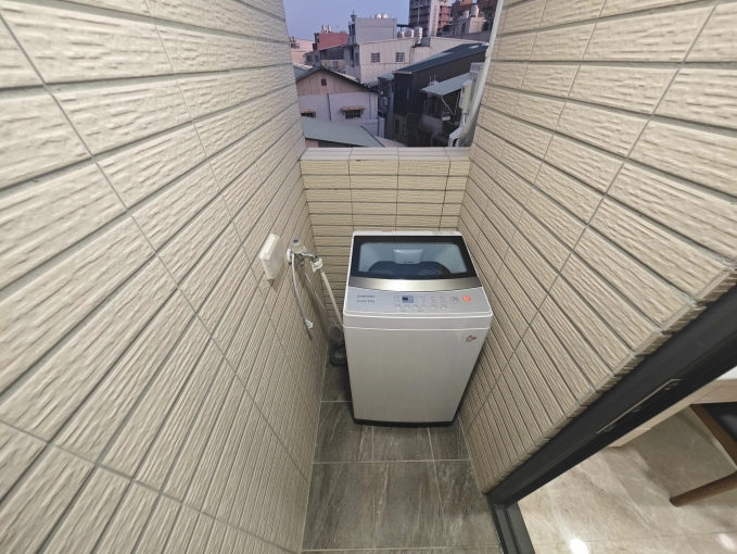 🔥北區可報稅雙租補🔥電梯陽台獨洗🔥飲水機子母車🔥近中科大一中（第2張）