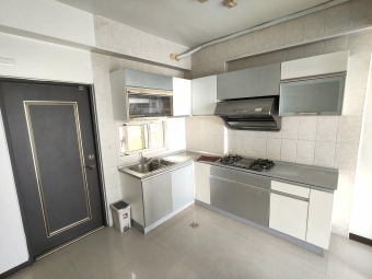 橘子🍊后庄羽球場🍊透天2~4樓大4房3衛雙車位🍊可租補 - Image 20