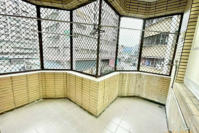 兆基社會住宅🏠近瑞隆商圈高CP公寓三樓可租補（第12張）