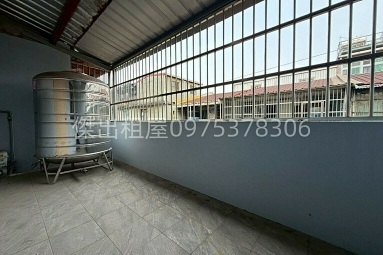 傑出租屋/高城社區,全新透天,可寵物,門前停車（第15張）