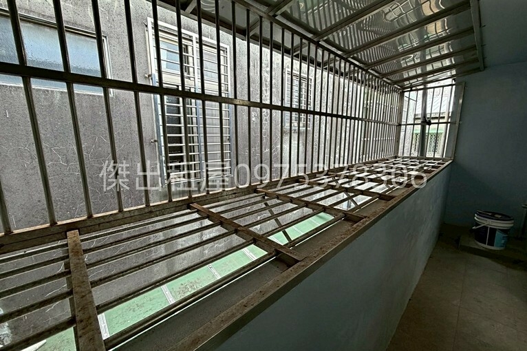 傑出租屋/高城社區,全新透天,可寵物,門前停車(第4張)