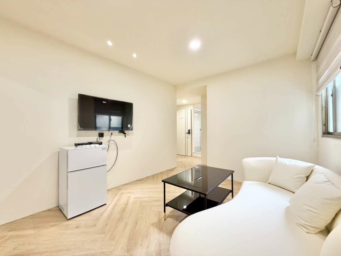 一眼瞬間💖全新裝潢✨可租補🐶可貓狗✅流理台✅子母車（第2張）