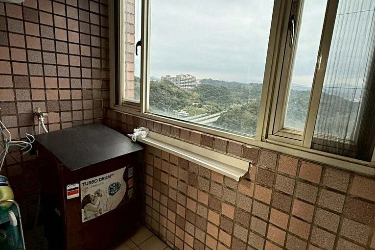 兆基社會住宅🏠⛳️大香港社區~一卡皮箱入住溫馨乾淨套房~⛳（第9張）