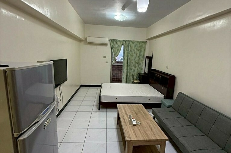 兆基社會住宅🏠⛳️大香港社區~一卡皮箱入住溫馨乾淨套房~⛳（第2張）