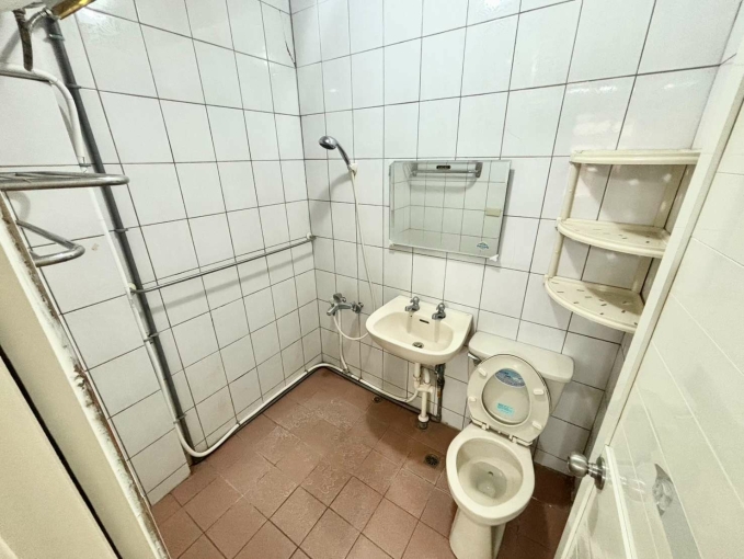 南投市便宜套房❤️免仲可租補✨室內機車位✨找好租客✨請看內文（第3張）