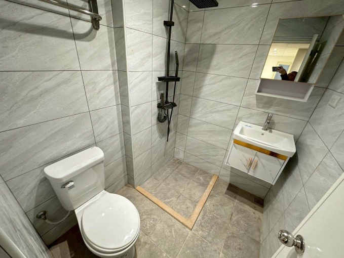 中和區.捷運南勢角站.可租補入戶籍.代收垃圾.明亮舒適設計感套房（第4張）