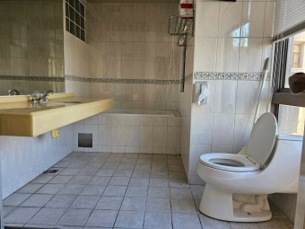 文心秀泰高樓視野4房雙平車，超大露台，空間超大（第5張）