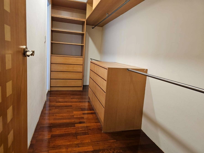 文心秀泰高樓視野4房雙平車，超大露台，空間超大（第3張）