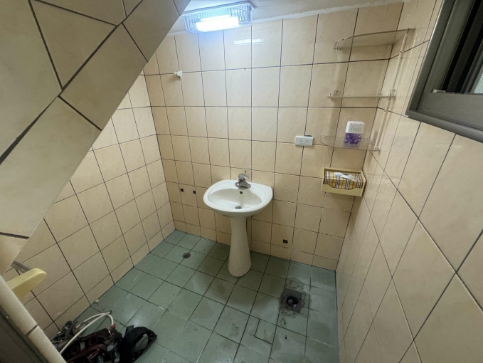 ❤豐原大明路稀有透天❤可營登/店面/店住/可租補/可寵/可神明/全新整理/ - Image 6