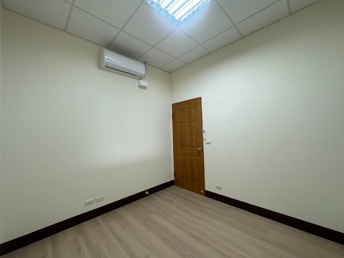 ❤豐原大明路稀有透天❤可營登/店面/店住/可租補/可寵/可神明/全新整理/ - Image 8