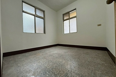 兆基社會住宅🏠龍邸中國旁✅稀有一樓✅要租要快超便宜3房2廳（第4張）