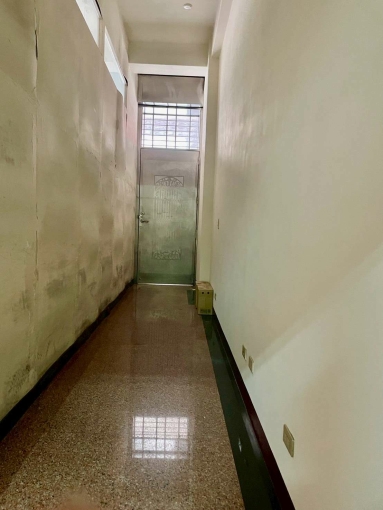 租客勞基法免費諮詢💖北屯區 大坪數挑高格局 臨路透天大店面｜適診所 辦公室 輕食 餐飲連鎖品牌✅可營登 店住合一（第3張）