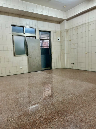 租客勞基法免費諮詢💖北屯區 大坪數挑高格局 臨路透天大店面｜適診所 辦公室 輕食 餐飲連鎖品牌✅可營登 店住合一（第11張）