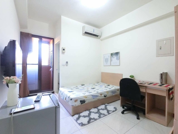 近朝陽4月起租✨釋出秒殺✨可租補✨陽台獨曬✨請看內文只有一間（第2張）