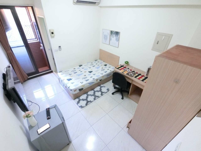 近朝陽4月起租✨釋出秒殺✨可租補✨陽台獨曬✨請看內文只有一間（第1張）