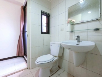 近朝陽4月起租✨釋出秒殺✨可租補✨陽台獨曬✨請看內文只有一間（第8張）