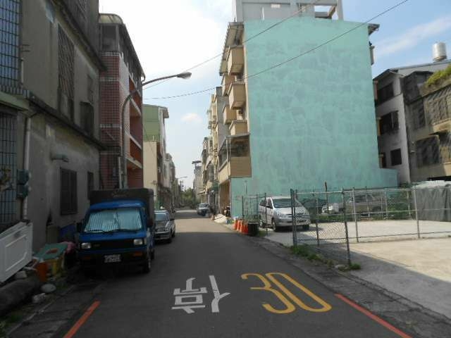 免仲介費 近中壢工業區透天1樓1房1廳高級網路大套房出租（第13張）