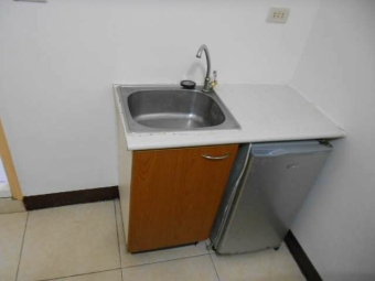 免仲介費 近中壢工業區透天1樓1房1廳高級網路大套房出租（第3張）