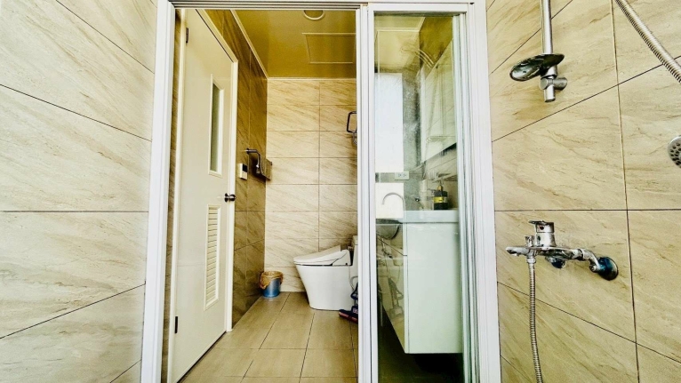 廷選好屋✨三房二衛✨含車位✨有浴缸✨台水電 - Image 7