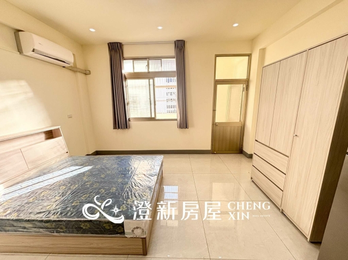 🎉近竹北喜來登/大遠百/12坪大套房/衛浴乾濕分離/台電計費/獨立陽台洗衣機/一層兩戶極單純/全新首租全新家具電🎉（第4張）