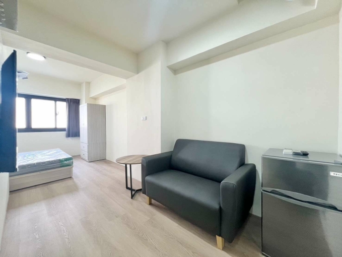 家裡開動物園🐈🐕可寵可狗✨可租補💕陽台獨洗✨宇你相見（第1張）