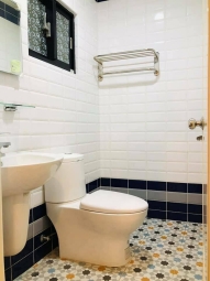 正義路獨立陽台洗衣機套房（第4張）