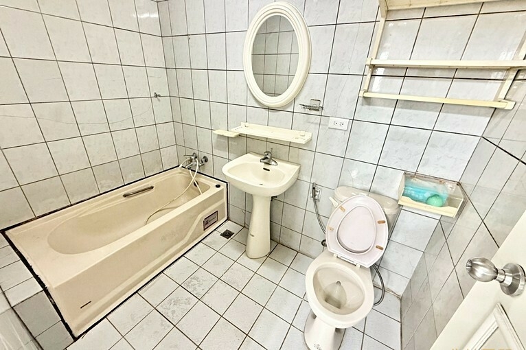 兆基社會住宅🏠東區空屋三房有車位🏠免仲可租補(第14張)