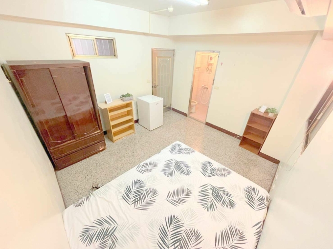 🏡潭子科技園區小資套房🏡電梯/5分鐘到科技園區/可租補/雙租補/近潭子國中/勝利商圈 - Image 2