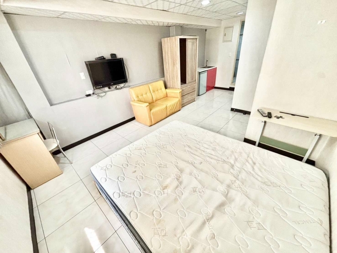 珍珠奶茶不要珍珠✨獨洗獨曬✨可租補💕近中國醫 中友⚡宇你相見（第2張）