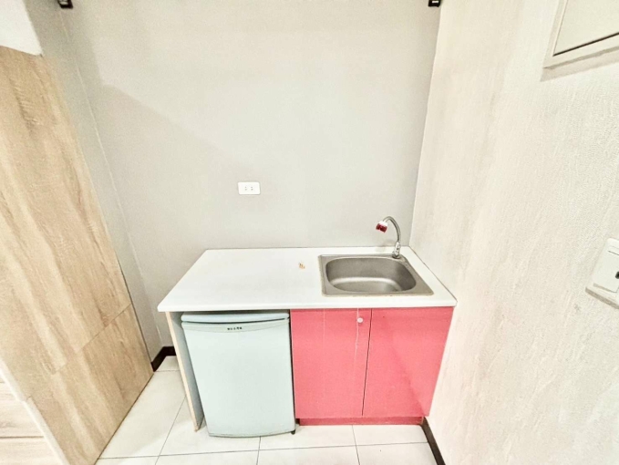 珍珠奶茶不要珍珠✨獨洗獨曬✨可租補💕近中國醫 中友⚡宇你相見（第5張）