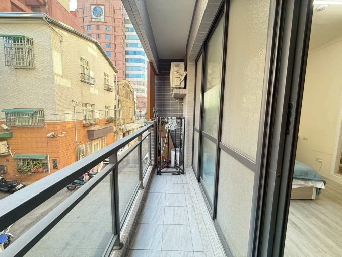 🔥北區可雙租補🔥陽台獨洗🔥飲水機🔥近中國醫（第6張）