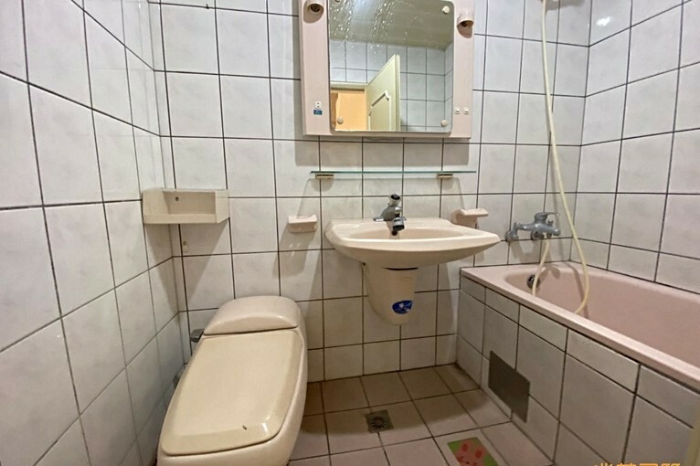 兆基社會住宅🏡大溪美透天.專屬地下室停車.免仲可租補（第9張）