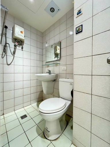 可租補|有網路🛜|正逢甲商圈|設備齊全含管 - Image 6