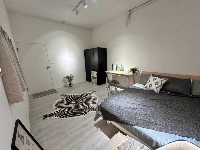 新埔雙捷運站，租補，大坪數雅房，代收垃圾，合租公寓，限女生（第2張）