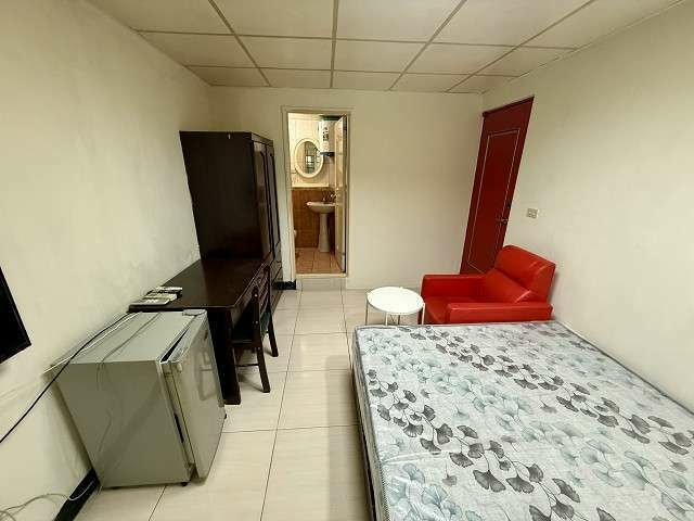 💙已出租💙💞大象租屋💞近中原大學.大潤發旁.電梯網路新套房.附傢俱家電.有沙發.陽台（第3張）