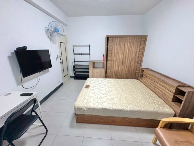 你在看我嗎🥰雙租補💯陽台獨洗曬👍流理台💯採光佳近🚗太原車站（第6張）