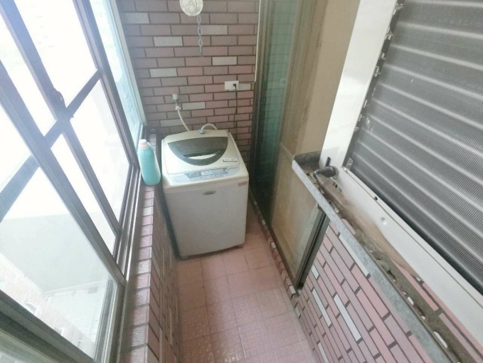 雙租補✨台水電✨陽台獨洗✨附近就是商圈✨秒殺釋出趕緊看厝（第6張）