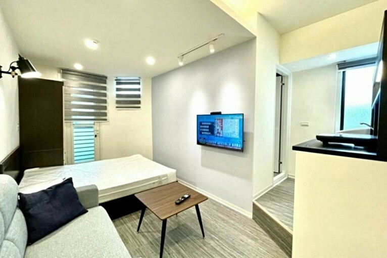 💓三和國中捷運/陽台套房/採光棒/浴室有窗/可租補（第2張）