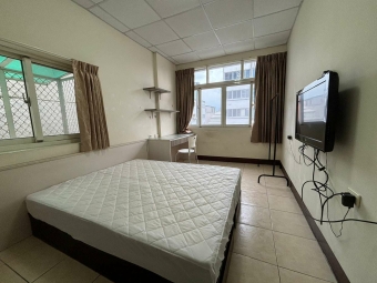 一中套房2 - Image 9