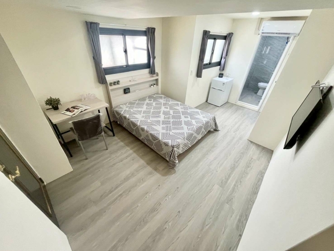 中清美套房🔥採光佳🌈衛浴開窗🎋 - Image 2