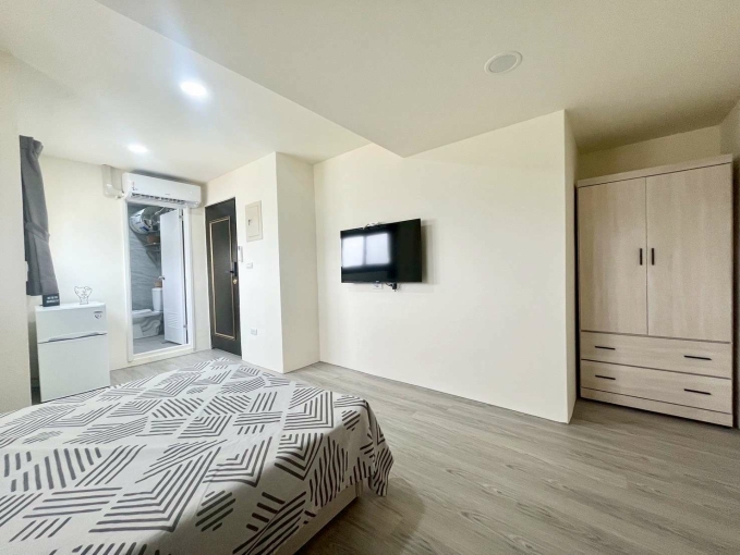 中清美套房🔥採光佳🌈衛浴開窗🎋 - Image 8