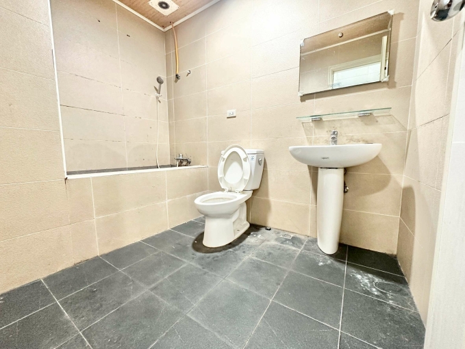 一中✨電梯✔子母車✨採光好✔有浴缸 - Image 7