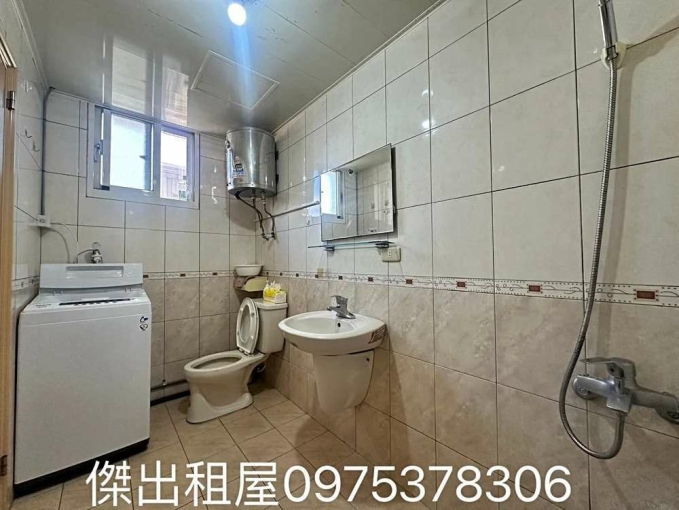 傑出租屋/大有大業稀有採光佳大套房! - Image 5