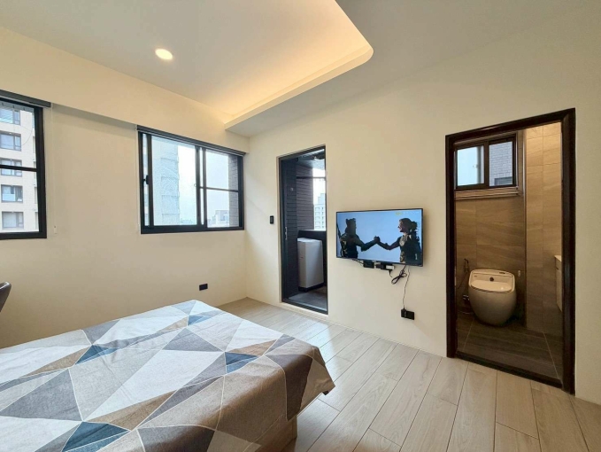 🧡請加賴🧡全新電梯🧡租屋補助🧡陽台獨洗🧡流理台🧡機車位🧡秒殺物件🧡（第2張）